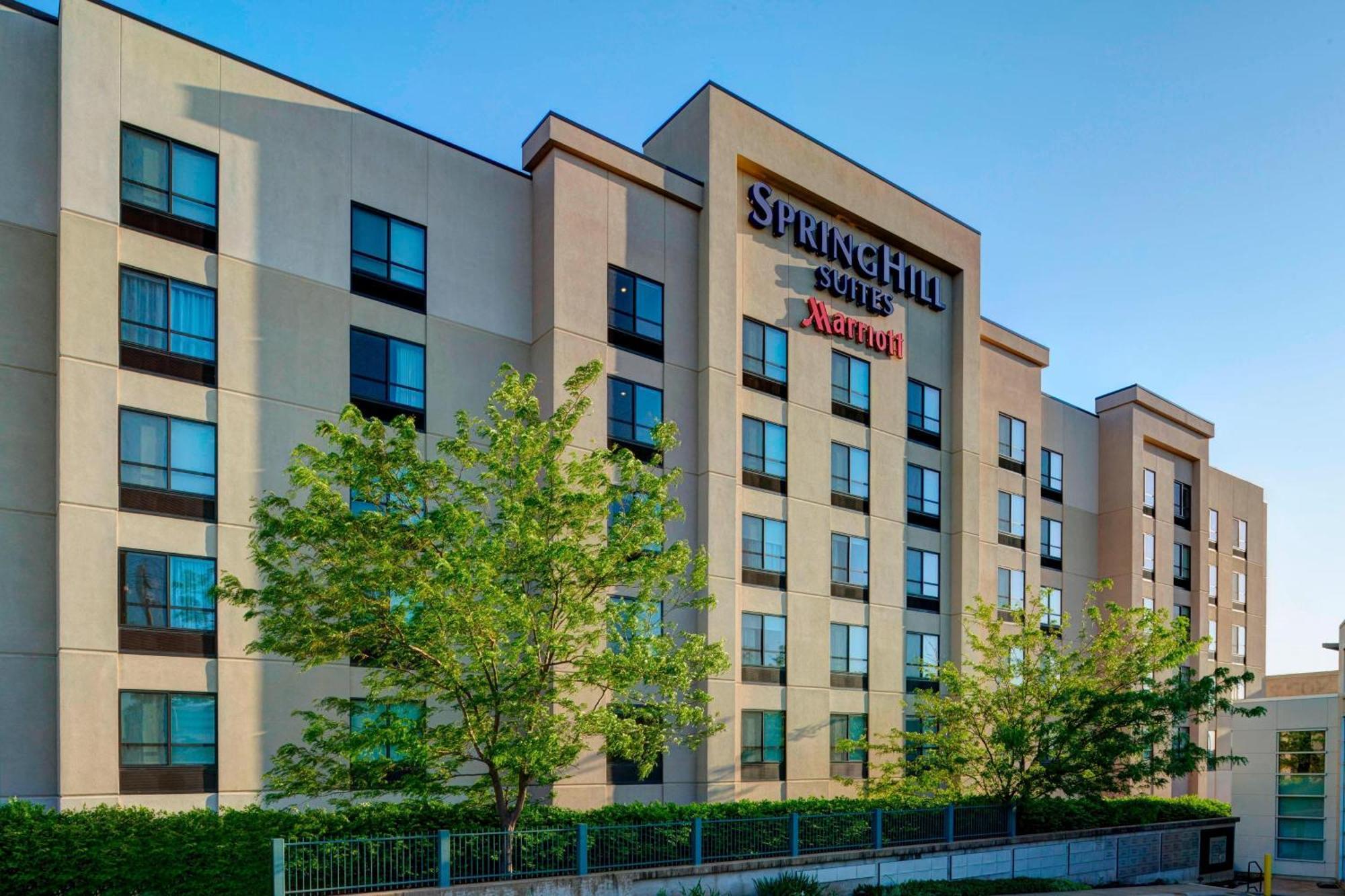 Springhill Suites St. Louis Brentwood Exterior photo